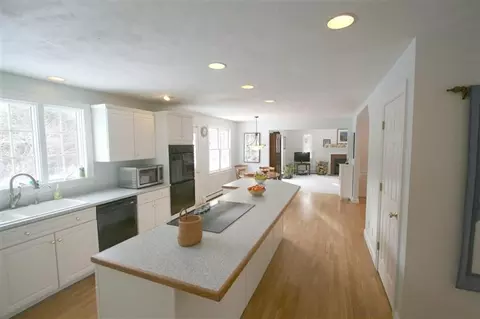 135 Devon Ln, Marstons Mills, MA 02648 photo 7
