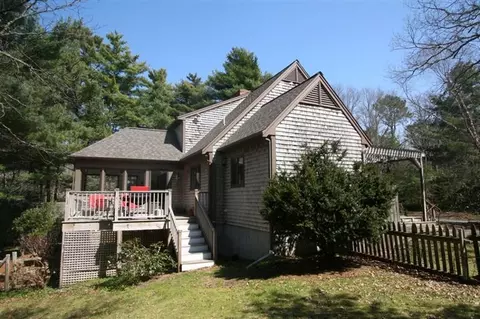 272 Pine Ridge Rd, Cotuit, MA 02635 photo 3