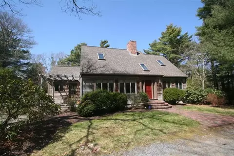 272 Pine Ridge Rd, Cotuit, MA 02635 photo 1