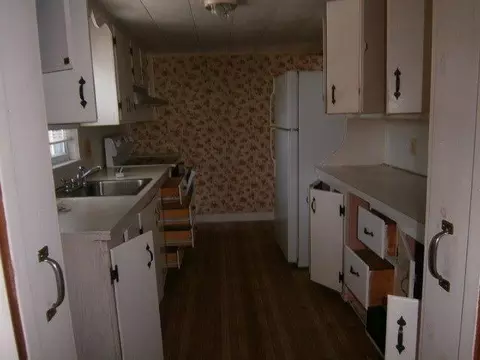 9 Brookshire Rd, Hyannis, MA 02601 photo 7