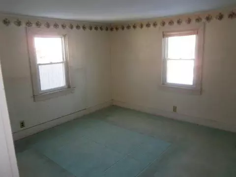 9 Brookshire Rd, Hyannis, MA 02601 photo 4