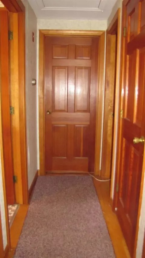 14 Silver Ln, Hyannis, MA 02601 photo 9