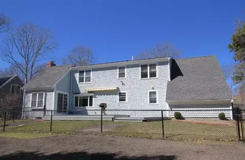 21 Liberty Ln, Marstons Mills, MA 02648 photo 2