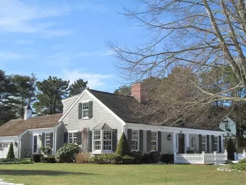 27 Thyme Ln, Osterville, MA 02655 photo 1