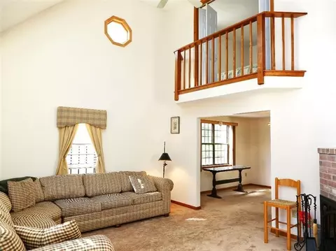 105 Black Oak Rd, Marstons Mills, MA 02648 photo 3