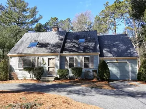 105 Black Oak Rd, Marstons Mills, MA 02648 photo 1