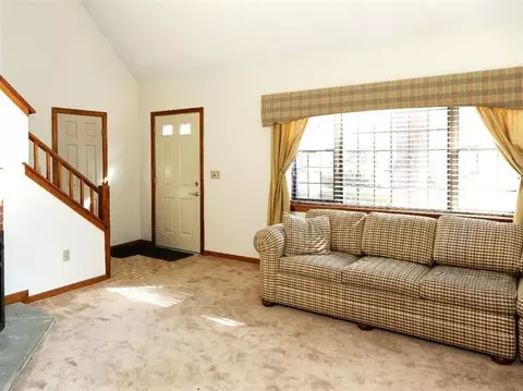 105 Black Oak Rd, Marstons Mills, MA 02648 photo 4