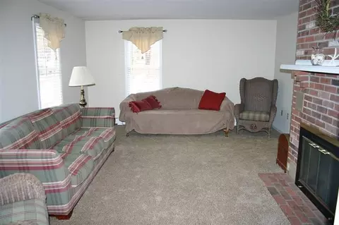 193 Palomino Dr, Barnstable, MA 02630 photo 6