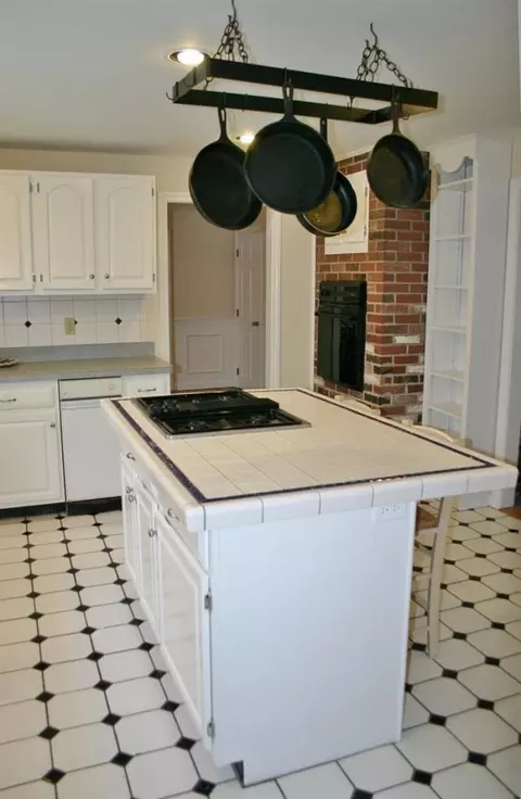 193 Palomino Dr, Barnstable, MA 02630 photo 9