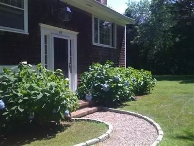 40 Maggie Ln, West Barnstable, MA 02668 photo 16