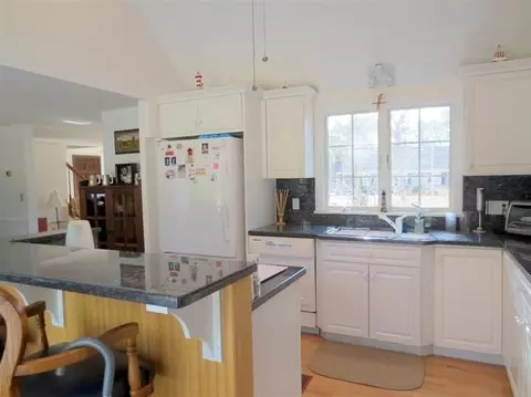 175 Epanow Rd, Eastham, MA 02642 photo 4