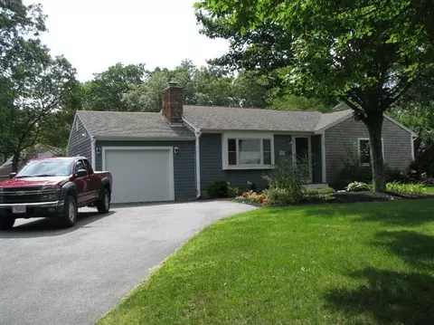 22 Edgewater Rd, Mashpee, MA 02649 photo 1
