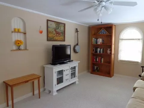 3 Beechwood Dr, Mashpee, MA 02649 photo 10