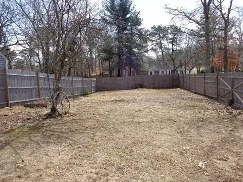3 Beechwood Dr, Mashpee, MA 02649 photo 24