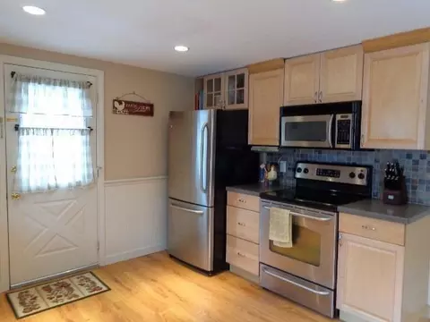 3 Beechwood Dr, Mashpee, MA 02649 photo 7