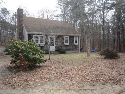 5 Chatham St, Eastham, MA 02642 photo 1