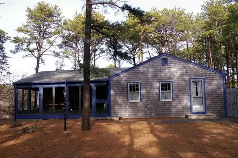 180 Gingerplum Ln, Eastham, MA 02642 photo 1