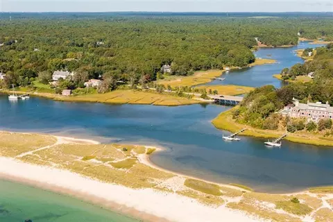 48 Main St, Osterville, MA 02655 photo 1
