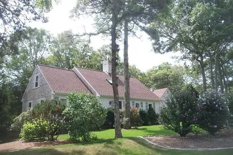 458 Elliott Rd, Centerville, MA 02632 photo 1