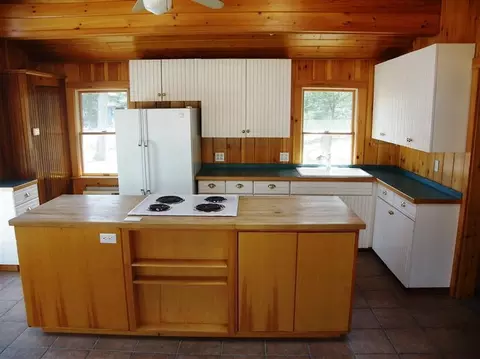 7 Winter St, West Wareham, MA 02576 photo 9