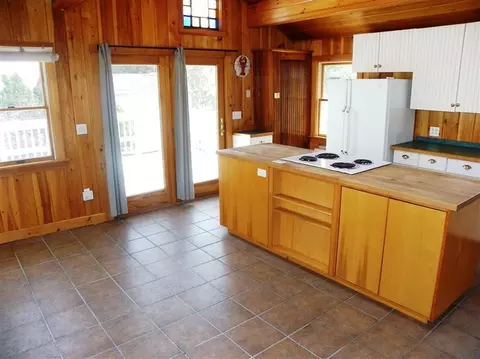 7 Winter St, West Wareham, MA 02576 photo 8