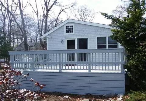 7 Winter St, West Wareham, MA 02576 photo 2