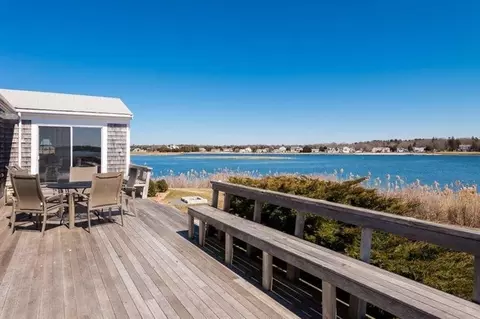 41 Harbor Dr, Pocasset, MA 02559 photo 4