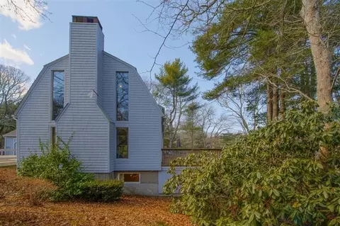64 Waterside Dr, Centerville, MA 02632 photo 4