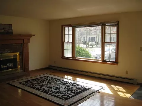 110 Camelback Rd, Marstons Mills, MA 02648 photo 5