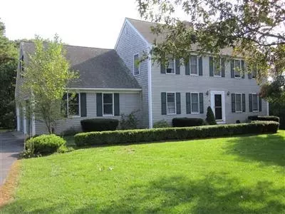 29 Buckingham Way, Cotuit, MA 02635 photo 1