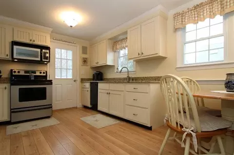 108 Uncle Percys Rd, Mashpee, MA 02649 photo 2