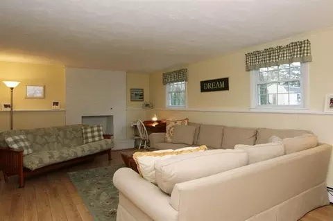 108 Uncle Percys Rd, Mashpee, MA 02649 photo 11
