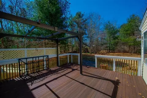 265 Old Oyster Rd, Cotuit, MA 02635 photo 10