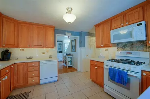 265 Old Oyster Rd, Cotuit, MA 02635 photo 22