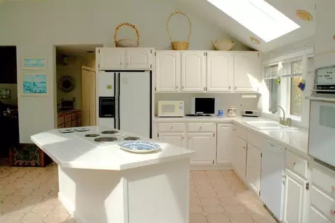 93 The Hacking Cir, Mashpee, MA 02649 photo 5