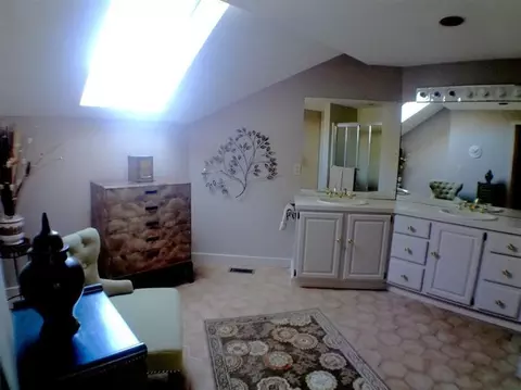 93 The Hacking Cir, Mashpee, MA 02649 photo 12