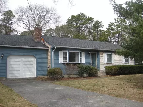 193 Megan Rd, Hyannis, MA 02601 photo 1