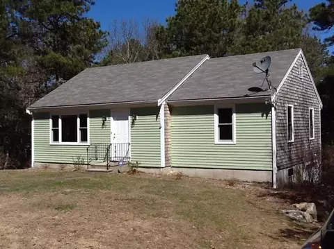 17 Sanderling Dr, Cataumet, MA 02534 photo 1