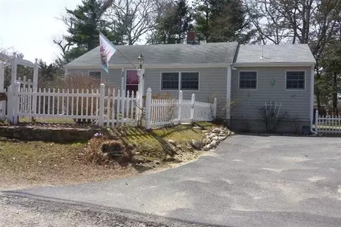 26 Leen Rd, Pocasset, MA 02559 photo 4