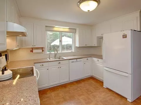 224 Regency Dr, Marstons Mills, MA 02648 photo 3