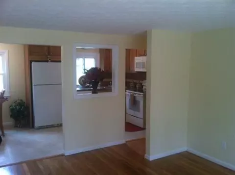 9 Alden Rd, Wareham, MA 02571 photo 3