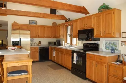 25 Gingerplum Ln, Eastham, MA 02642 photo 3