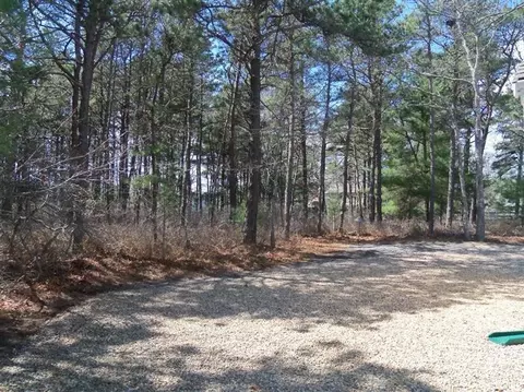 31 Monomoscoy Rd, Mashpee, MA 02649 photo 22
