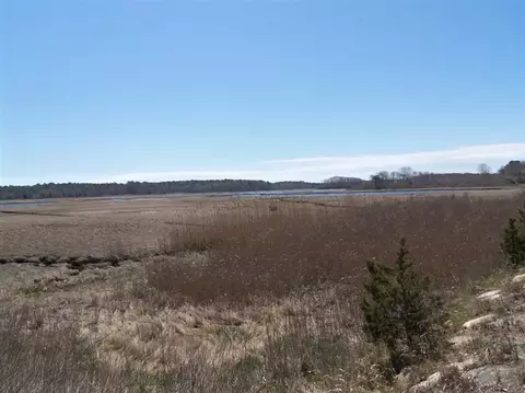 31 Monomoscoy Rd, Mashpee, MA 02649 photo 3