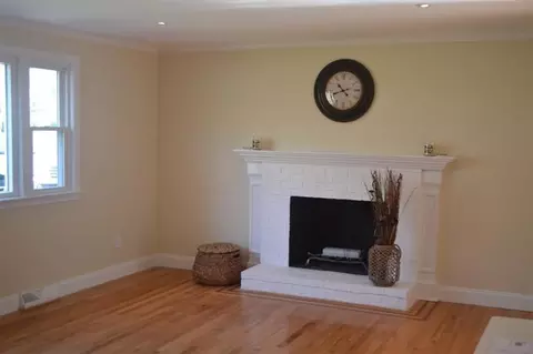 147 Straightway, Hyannis, MA 02601 photo 3