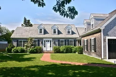 202 Katama Rd, Edgartown, MA 02539 photo 1