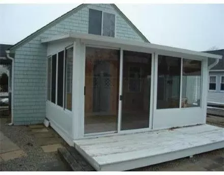 27 Pleasant St, Wareham, MA 02571 photo 12