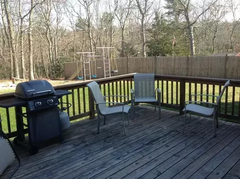 138 Jones Rd, Marstons Mills, MA 02648 photo 4