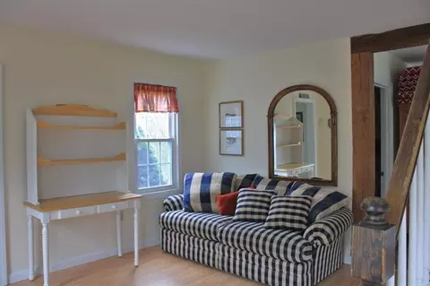 304 Oak Neck Rd, Hyannis, MA 02601 photo 8