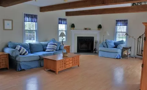 304 Oak Neck Rd, Hyannis, MA 02601 photo 3